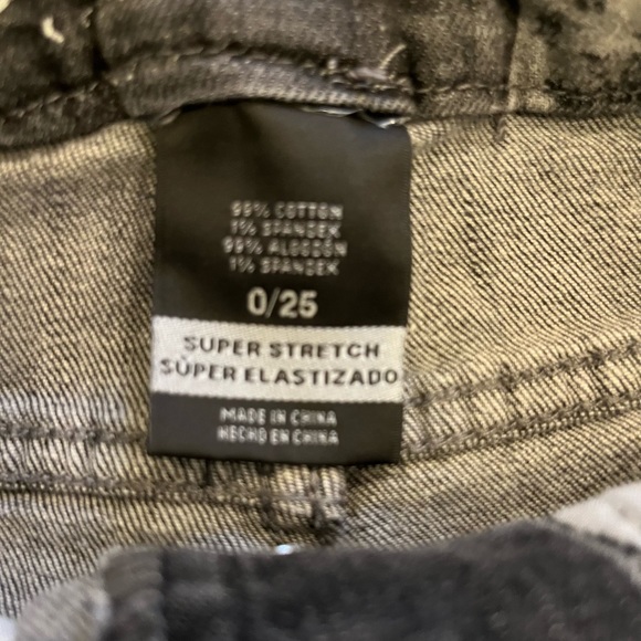 Mossimo High Rise Shorts - Picture 3 of 3